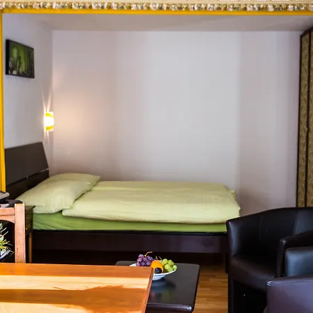 Astoria Hotel 3*