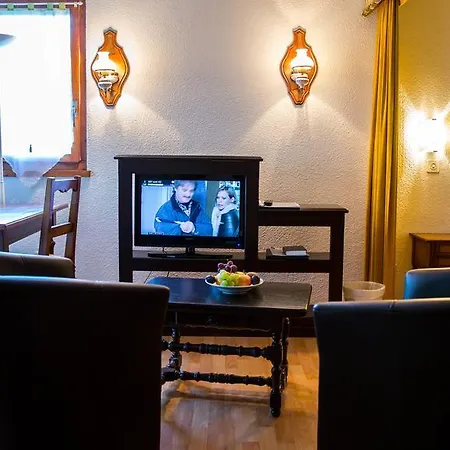Astoria Hotel 3*