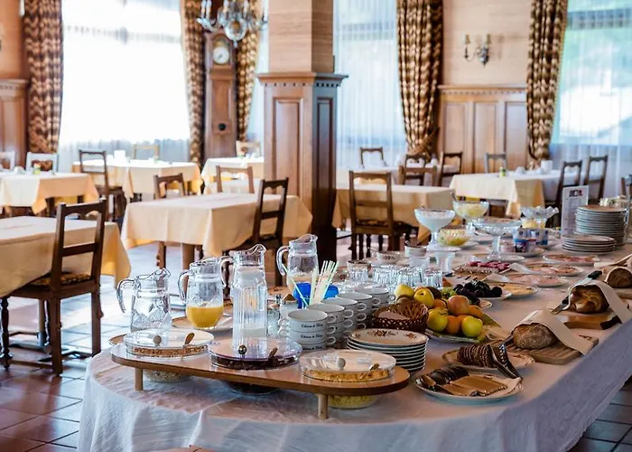 阿斯托利亚酒店 酒店 洛伊克巴德