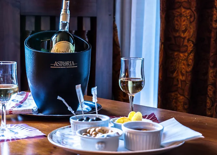 Astoria Hotell 3*